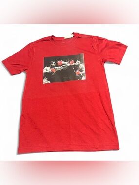 Muhammad Ali vs Mike Tyson  red cotton t-shirt #boxing #retro size XS